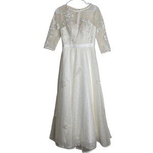 Elegant Lace Wedding Dress Size S ? Beige Sheer Embroidered 3/4 Sleeves & Illusi